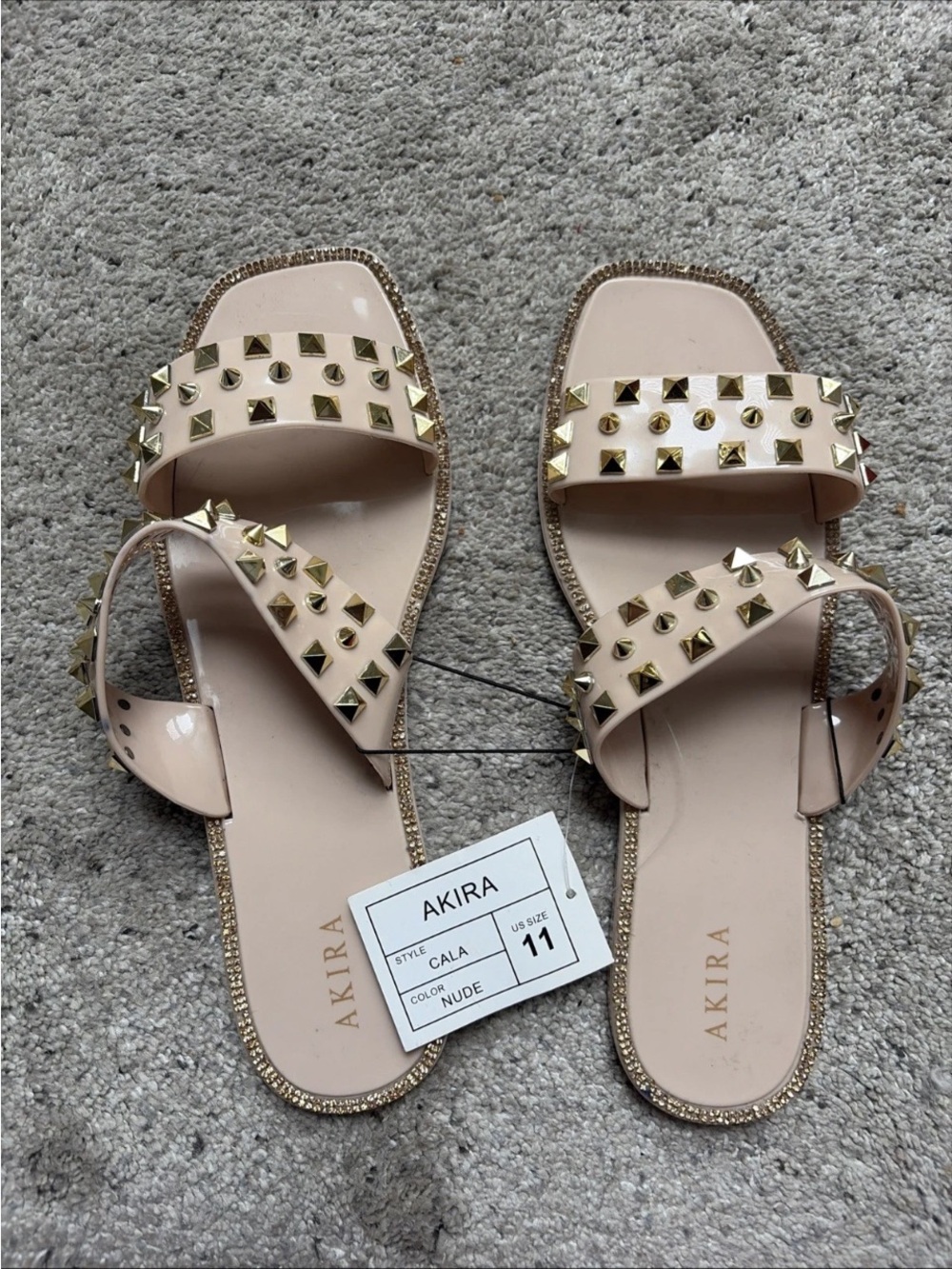 AKIRA Sandals women’s size 11 new